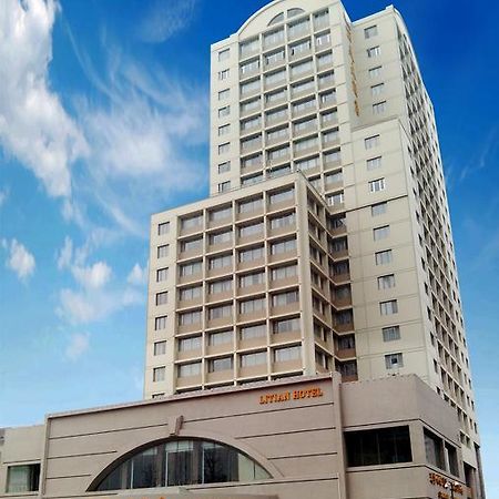 Litian Hotel Qingdao Exterior foto